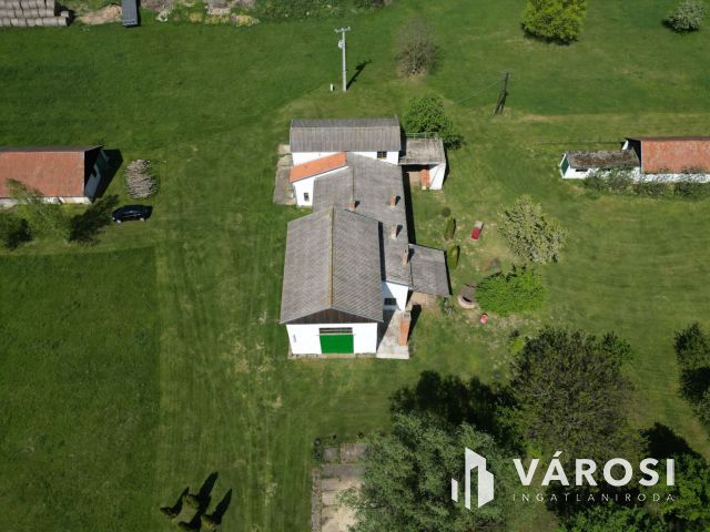 Eladó „hacienda”  Battonyán