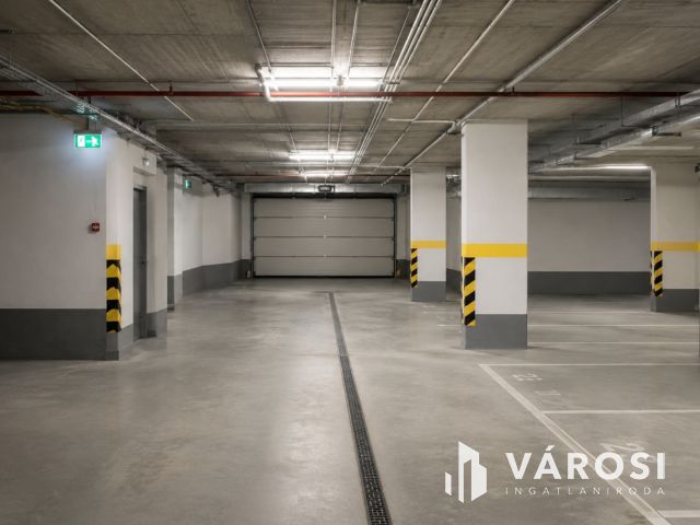 A legjobb helyen parkoló hely KIADÓ a Belvárosban!