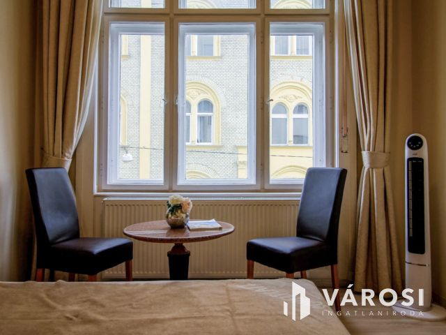 Eladó kétszobás lakás a Király utcában