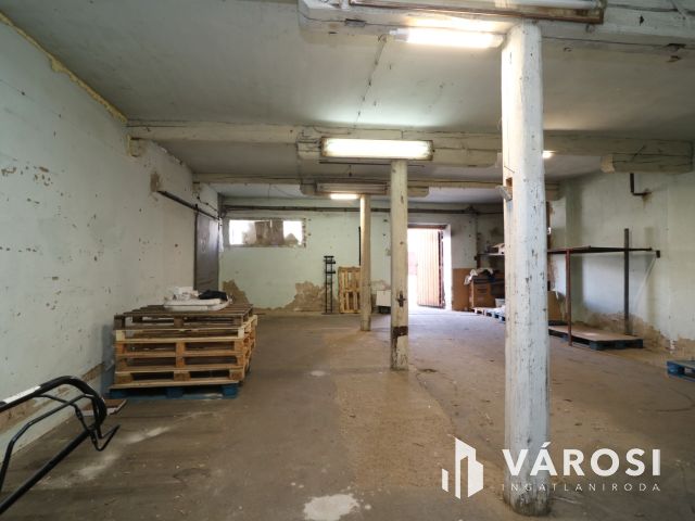 Kiadó 75 m²-es raktárhelyiség Békéscsabán, Jaminában