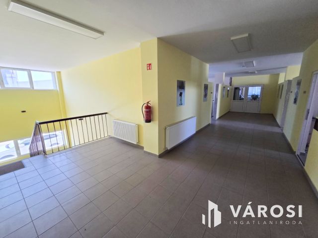 Kiadó iroda Tökölön