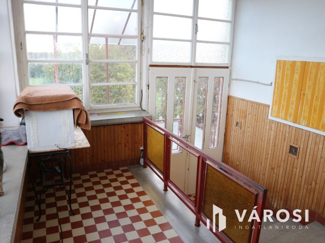 Rádóckölked 110m2 ház, nagy osztható telek ,jó elrendezés.